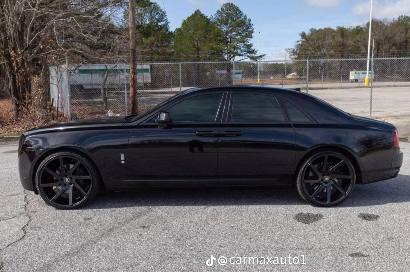 2013 Rolls-Royce Ghost
